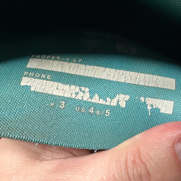 Hunter Original Kids Gloss Rubber Rain Boots - Picture 9 of 10